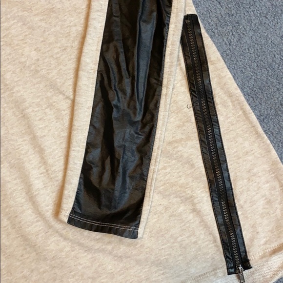 YA Los Angeles Sweater - Picture 3 of 5